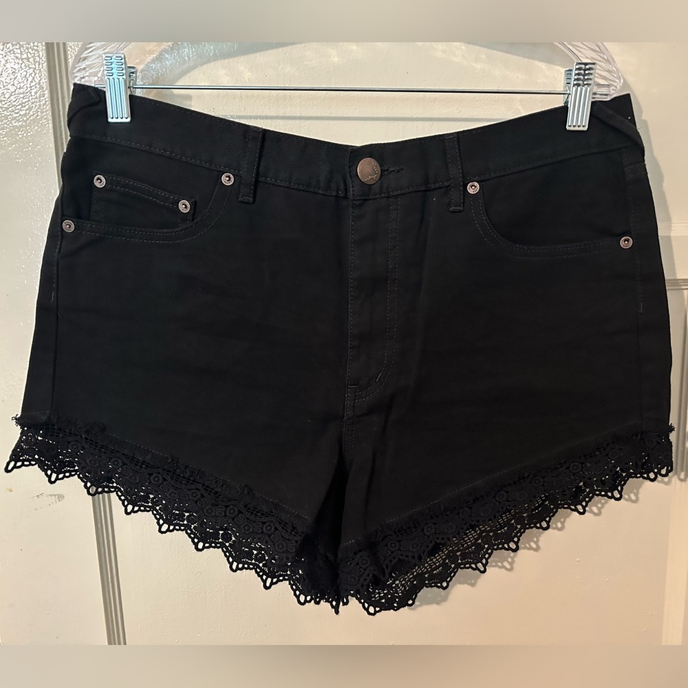 Free People Black Denim Jean Shorts with Crochet Lace Trim 31 Like New